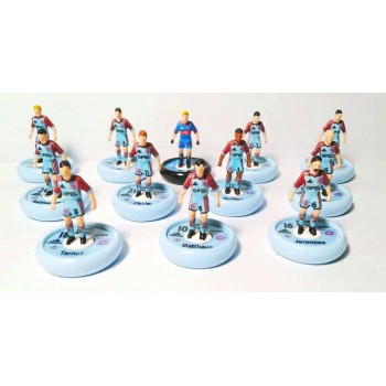 Subbuteo Andrew Table Soccer Bayern Munich 1998-99 away kit on WSB Professional bases
